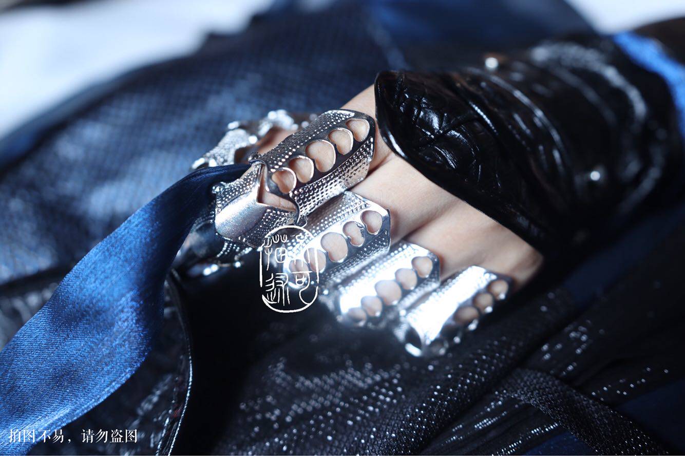 杀破狼cos顾昀长庚手甲