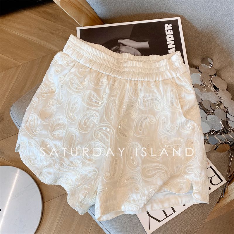 Popular Embroidered Jacquard Sequin Shorts for Women, New Summer Commuter Pants with a High-End Feel, Shiny Trendy Shorts Popular Embroidered Jacquard Sequin Shorts for Women, New Summer Commuter Pants with a High-End Feel, Shiny Trendy Shorts