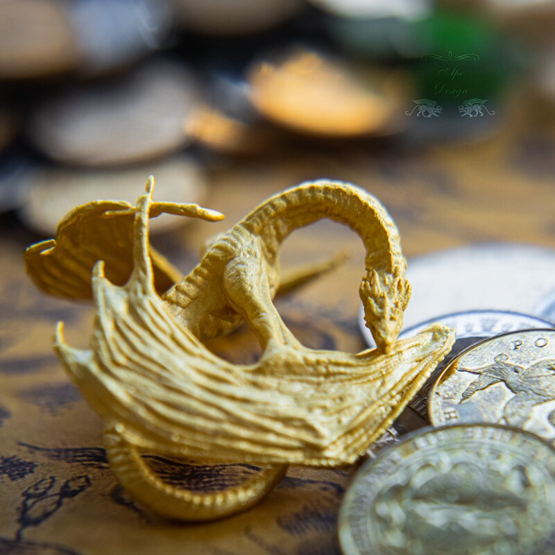 Willow Ape Hands for Yellow Bronze History spear leather Ring Evil Dragon Bronze Model Model Poly Treasure Box