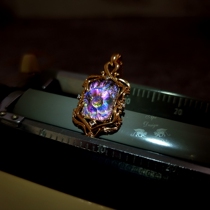 Flora Cloris Floris Flower Devil Pearl Europe Crystal Engraving Magic Theme Classical Retro Necklace Showcase