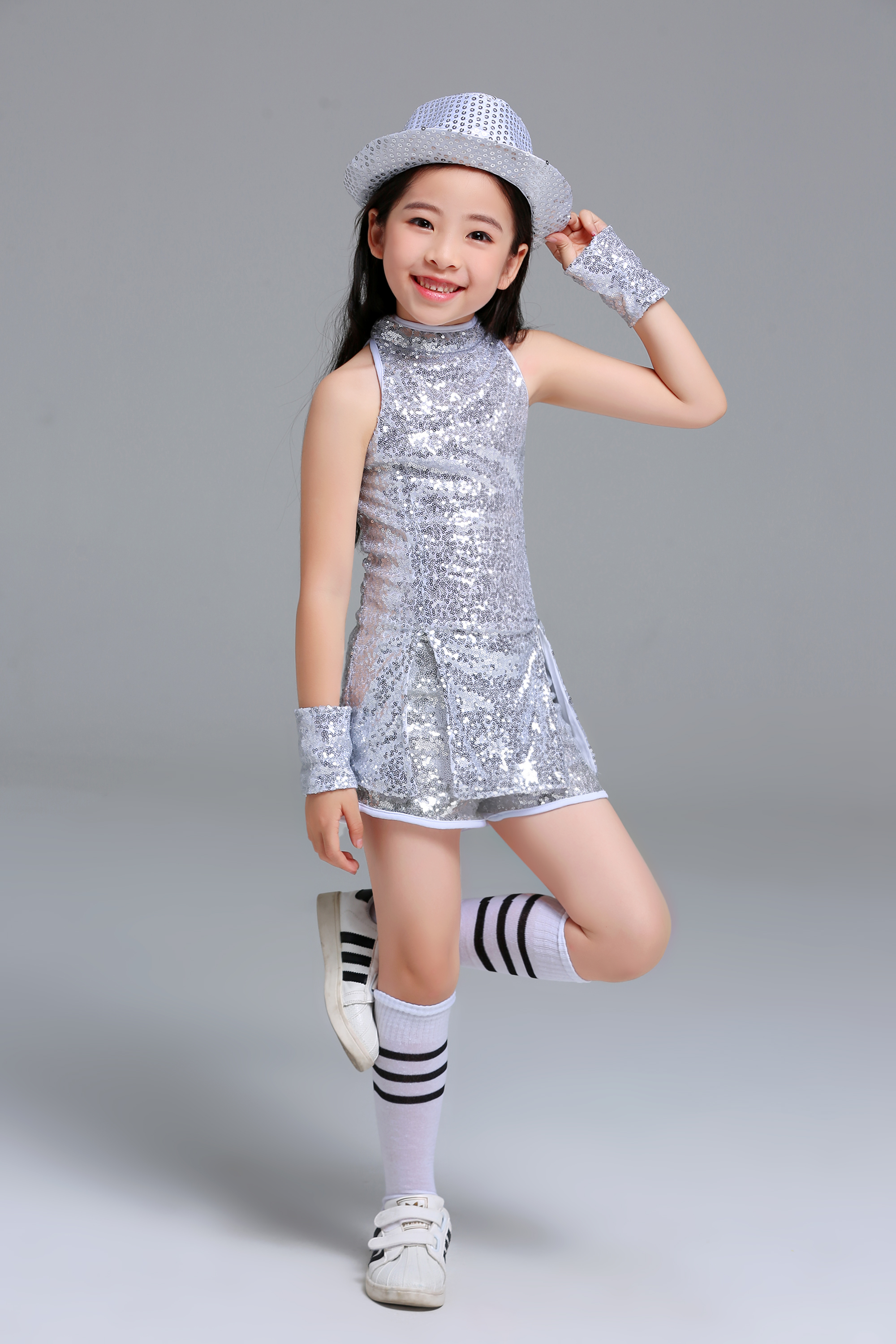 Girls jazz dance costumes hip-hop children's hip-hop suits dance clothes tide clothes summer Korean version girls catwalk performance clothes