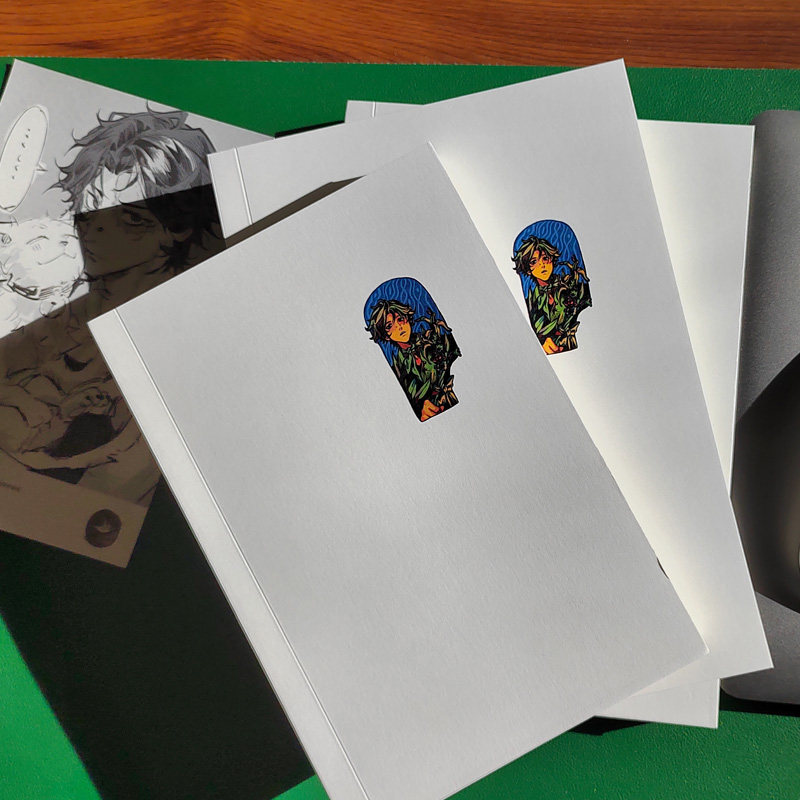 オリジナルアニメイラストノート、スケッチブック、手書きノート、オリジナルグッズ、クラスメートへのプレゼント、誕生日プレゼント