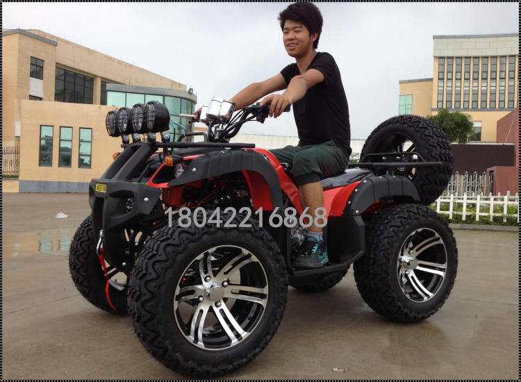 ATV bốn bánh xe máy cát đôi lớn bull off-road xe máy bốn bánh ổ đĩa dành cho người lớn xăng lớn ATV