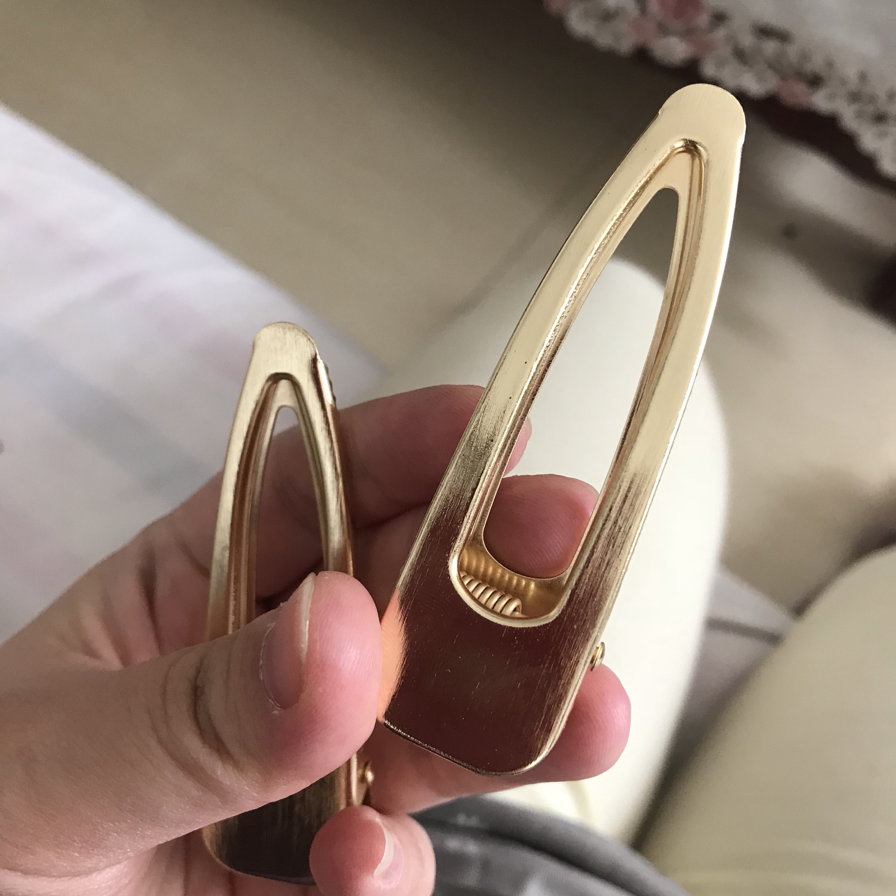Ins gió đơn giản kẹp tóc kim loại Hàn Quốc dài bên clip trên clip kẹp tóc người lớn phụ kiện tóc vịt vịt clip từ clip cột tóc cho bé gái