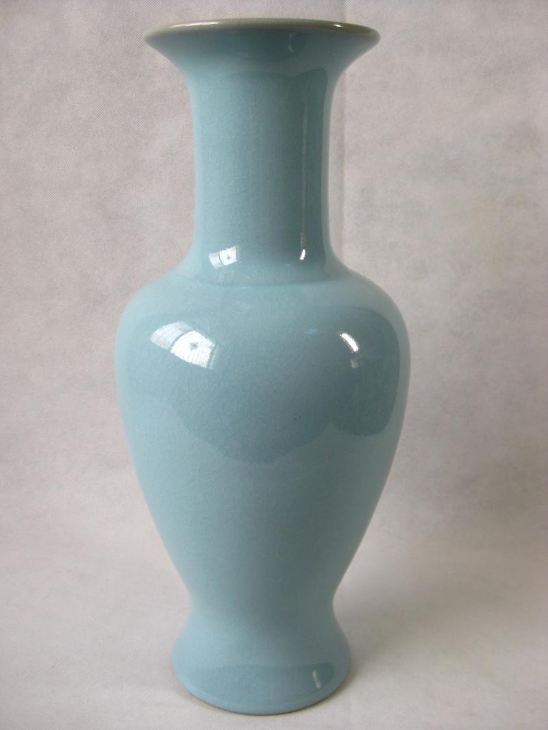 Yanzhou Hengtong Yu kiln Tianqing glazed Li Tinghuai hand-signed enamel magnolia bottle high 36cm respected piece Guanyin vase