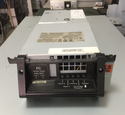IBM 00v6727 00vj431 3588f5c 1 5tb 3tb lto5 FH FC tape drive
