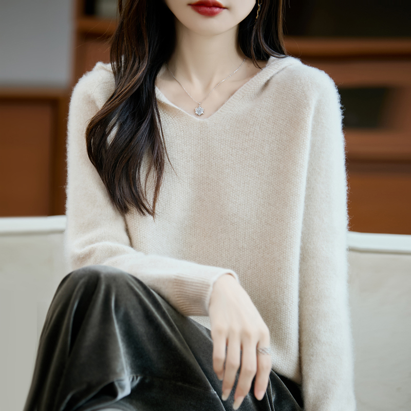 High-End Ready-To-Wear Thickened Wool Knit Hooded Sweatshirt for Women, V-Neck, 100% Pure Wool Hooded Base Layer