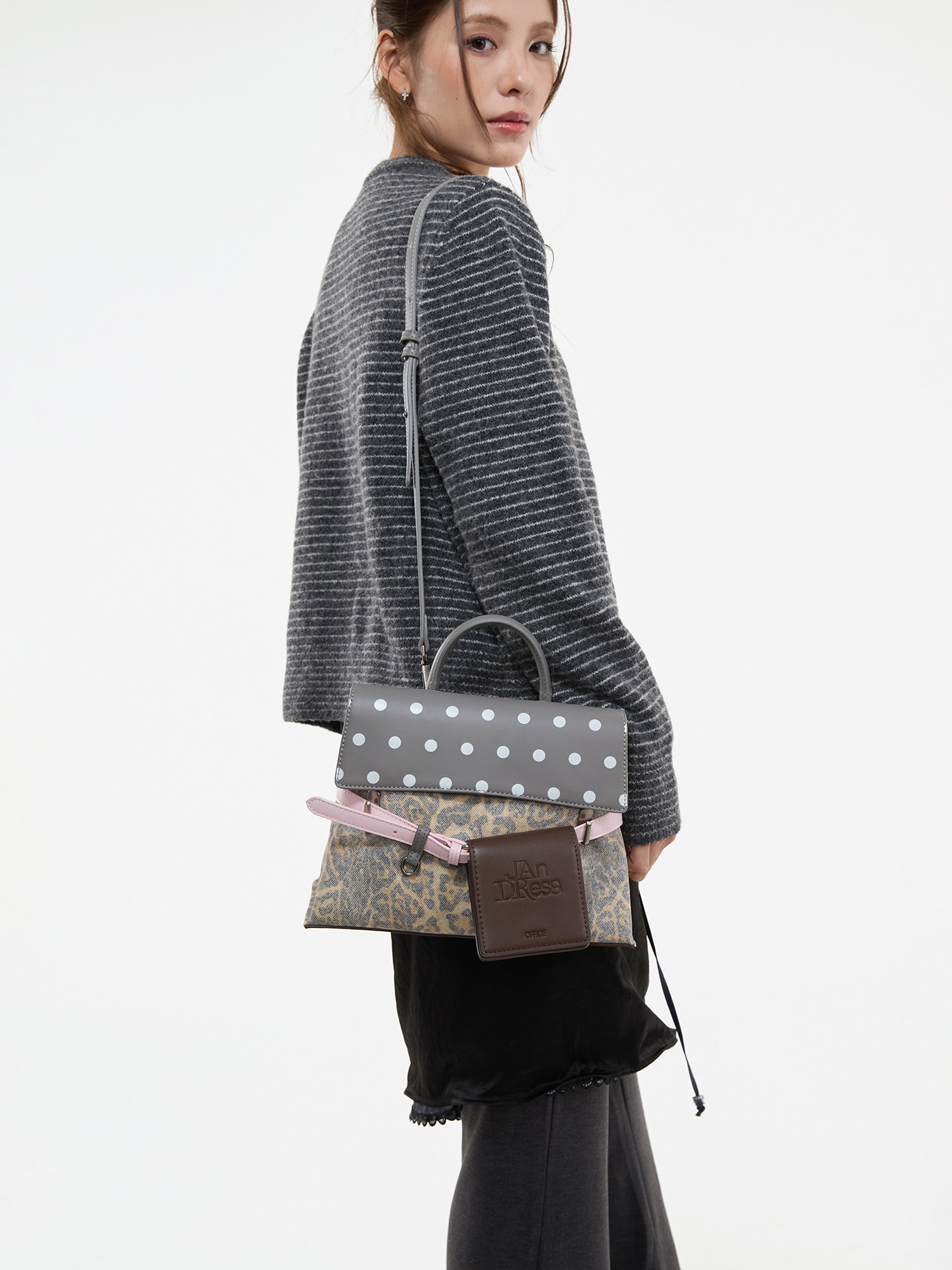 JANDRESS Gray Leopard Print Faux Leather Backpack