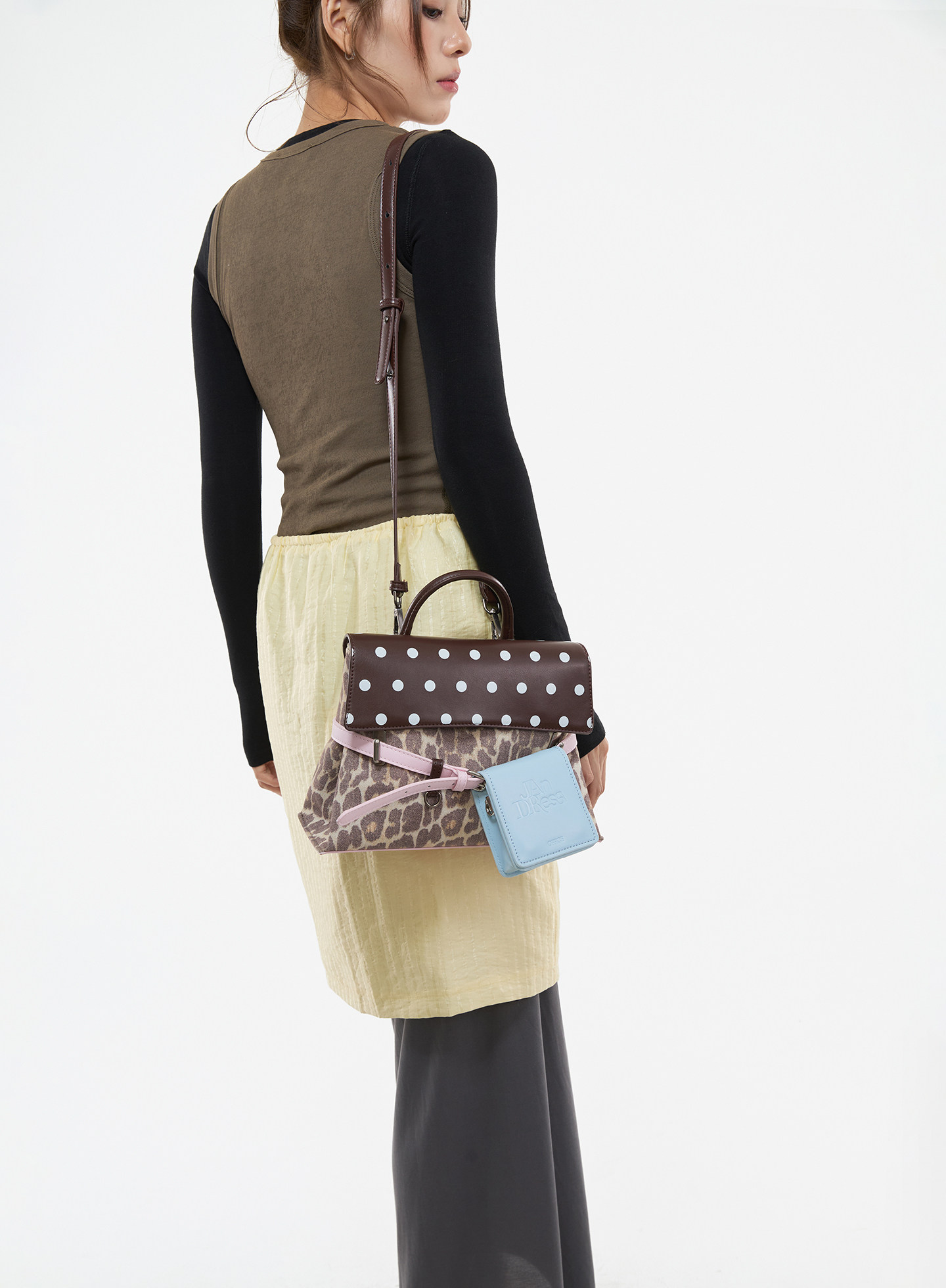 JANDRESS Brown Leopard Magnetic Snap Backpack