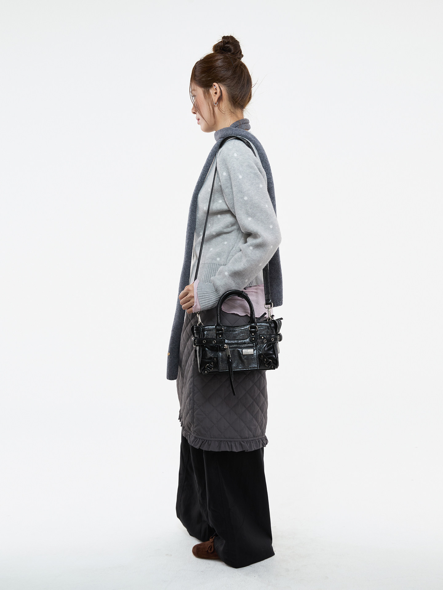 JANDRESS Black PU Leather Zip-Top Studded Mini Crossbody Bag