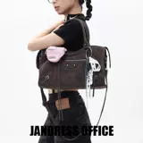 Простая/ограниченная версия замшевой коричневой парижской заклепки, мотоциклетная сумка для девочек, ретро-сумка через плечо для поездок на работу и на работу