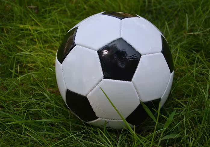 Ballon de football - Ref 5854 Image 4