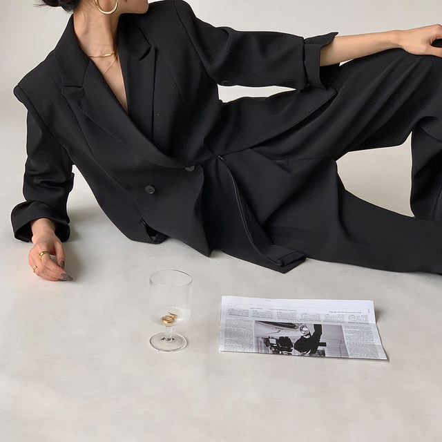 PAPERLLL White Suit Jacket Women's 2024 Spring New Design Suit Black Casual Suit Top