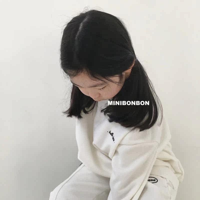Spot Hao Bao Ma Korea Tong Fashion Import 2022 Spring Fashion Day Pure Color Minimalist Letters Parent-child Clothing