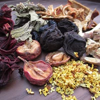Старый Пекин Сорп -сливовой суп из сырья, содержащий Wumei Hawthorn Mulberry Licorice Osmanthus Chenpi и другие кислые сливы 5 копий бесплатной доставки