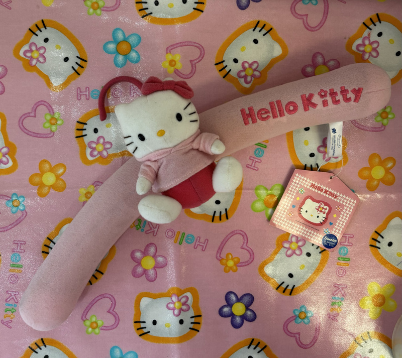 New Year Special Offer in Stock Second-Hand Sanrio Hello Kitty Sweatshirt Plush Doll Hanger 1997