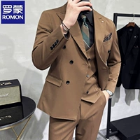 Цветной костюм, галстук