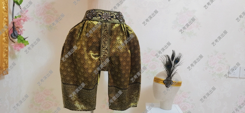 The Performance Costume for the Drama "Survival" Is a Dai Ethnic Men's Dance Costume, a Traditional Folk Dance Solo Performance Costume from the Yunnan Minority The Performance Costume for the Drama "Survival" Is a Dai Ethnic Men's Dance Costume, a Traditional Folk Dance Solo Performance Costume from the Yunnan Minority