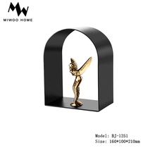 Modern Light Lavish Sports Model Ornament Swing Piece Creative Metal Book Room Living Room Office Sporting Moving Model