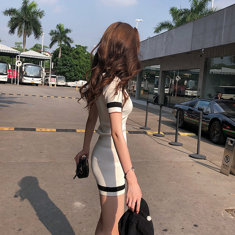 Summer 2021 women's slim V-neck single-breasted skirt Women's short contrast knitted short-sleeved hip dress