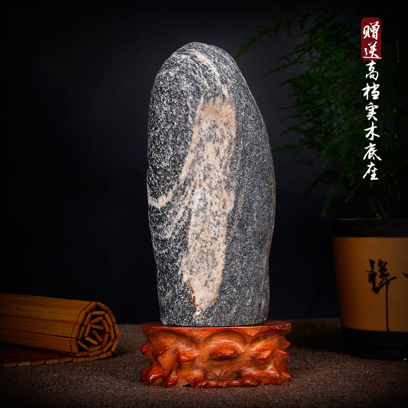 Natural stone Raw stone Town House Office craft gift decoration stone Lucky corner patron stone Wang House Feng Shui decoration Wang Cai