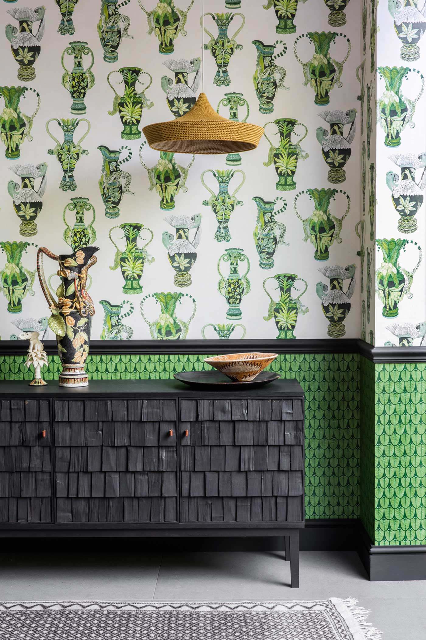England Cornson Wallpaper 109 12056 12057 12058 12059 Wallpaper Khulu Vases