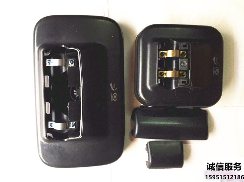 Foton Aoling Oumake new widened rearview mirror bracket Truck rearview mirror mirror rear mirror small square mirror