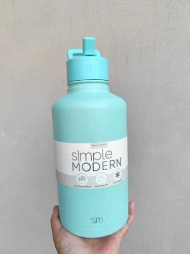 Из британской простой современной оригинальной 1,9 л. Негабаритная изоляция из нержавеющей стали и соломенная соломинка с холодной рука