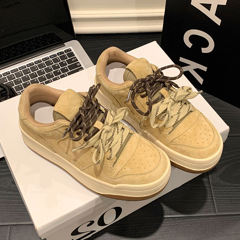 Коллекция 2025 года, осенне-зимние новые кожаные кроссовки; женская спортивная повседневная обувь в стиле ретро на толстой подошве; универсальная белая обувь