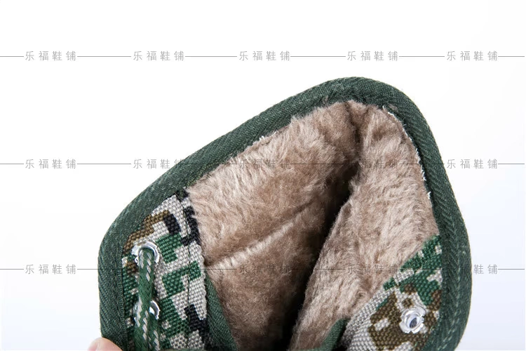 Mùa đông sản phẩm mới cộng với giày cao su cotton ấm cao giúp giày ngụy trang đào tạo giày chống trượt dày bảo hiểm lao động giày giải phóng giày tuyết