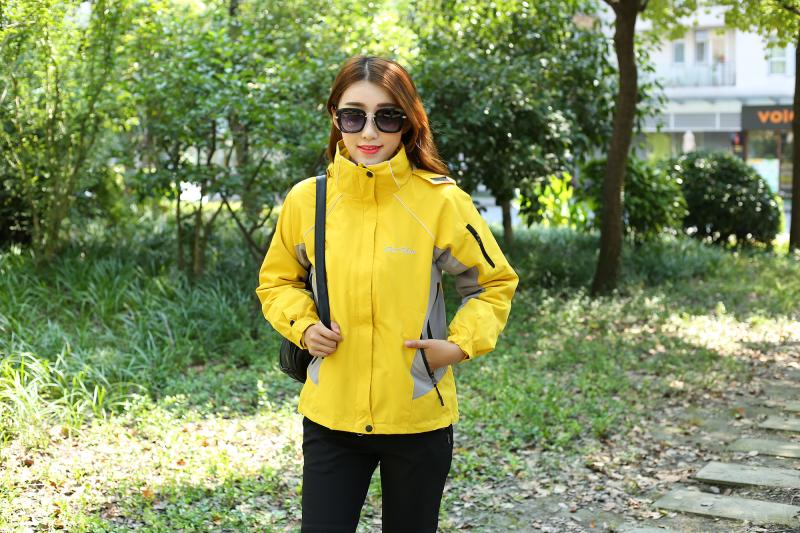 Áo khoác nam và nữ ba trong một hai mảnh ngoài trời không thấm nước dày có thể tháo rời cộng với áo nhung thương hiệu áo khoác leo núi - Quần áo ngoài trời áo thun thể thao có cổ