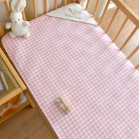 Розовый лунный кролик