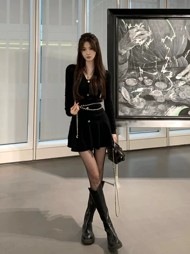 Дизайнерский лонгслив, сексуальное короткое трикотажное платье, тренд сезона