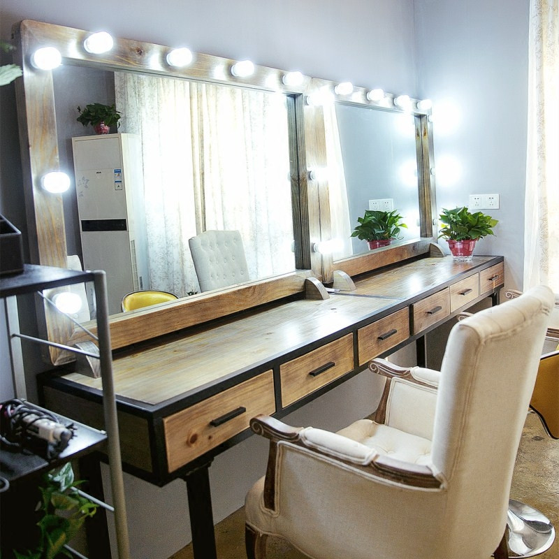 American retro solid wood dressing table photo studio bridal shop beauty mirror makeup artist professional with lamp special dressing table