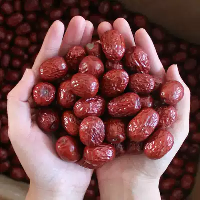 Xinjiang specialty gray jujube hanging dry original ecological red jujube 1000g Ruoqiang red jujube natural unwashed gray jujube snack