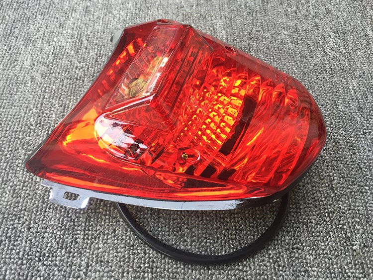 Đường chạy hình GSX125 Sai Chi Firebird Jun Wei Jun Chi Xe máy phía sau Đèn hội phanh nhẹ Đèn đuôi hội - Đèn xe máy đèn led xe máy wave
