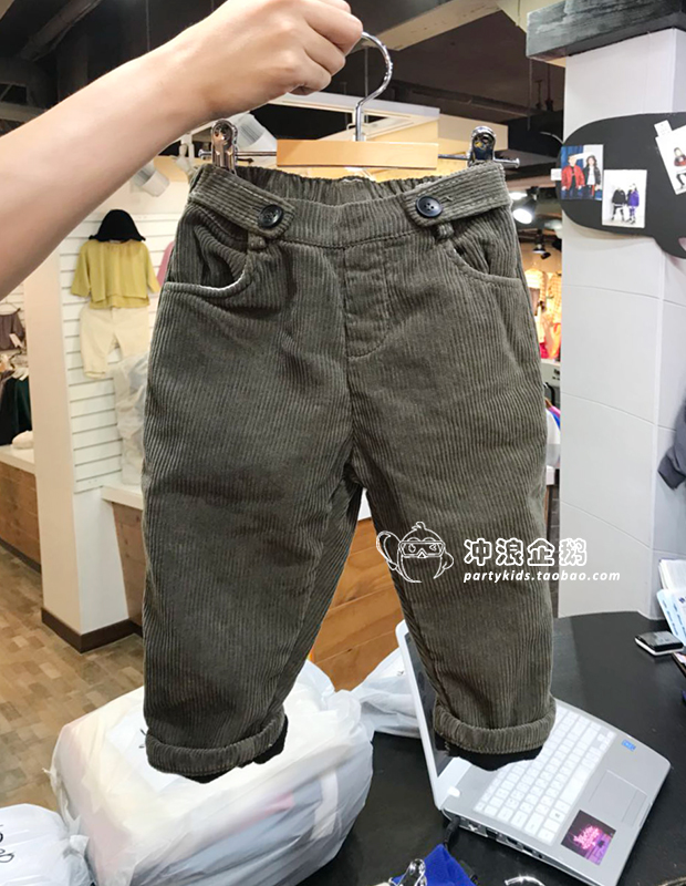 Hàn Quốc mua quần áo trẻ em cho bé trai và quần bé gái 2018 mùa đông mới quần nhung kẻ thường màu dày quần bò rộng bé trai