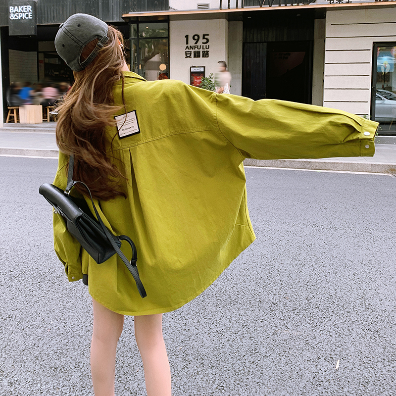 Avocado Green Shirt Jacket for Women, Unique Design, Niche Style, 2026 Spring and Autumn New Model, High-End, Eye-Catching, Super Stylish Shirt