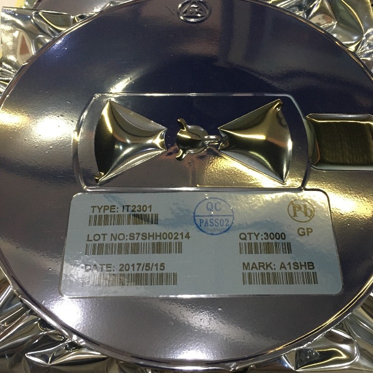 IT2301 A1SHB foot 2 8A 20V package SOT-23 P-channel MOS field effect transistor batch 65 K