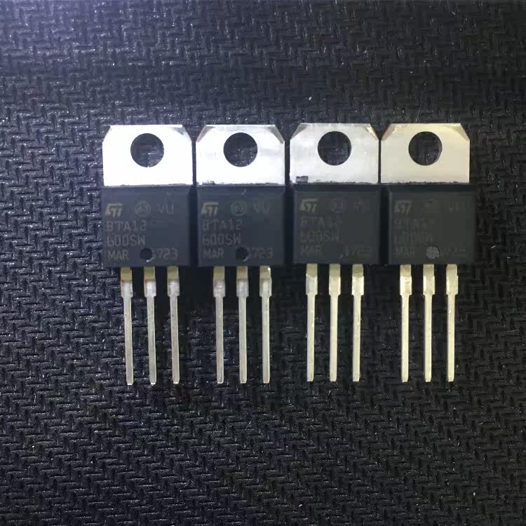 BTA12-600SW BTA12-600 Bidirectional Semiconductor Control Rectifier 12A 600V TO-220