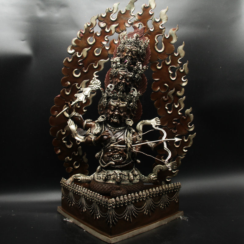 Tibetan transmission of Nepal's red copper pangolins with the protection of one of the five major hair guards of Nemma, one ruler of five