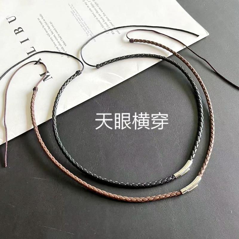 Men's Dzi Bead Cross-Body Necklace Cord, Genuine Leather Cross-Body Necklace Cord, Clavicle Chain Cross-Body Lanyard, Special Cord, Black Men's Dzi Bead Cross-Body Necklace Cord, Genuine Leather Cross-Body Necklace Cord, Clavicle Chain Cross-Body Lanyard, Special Cord, Black