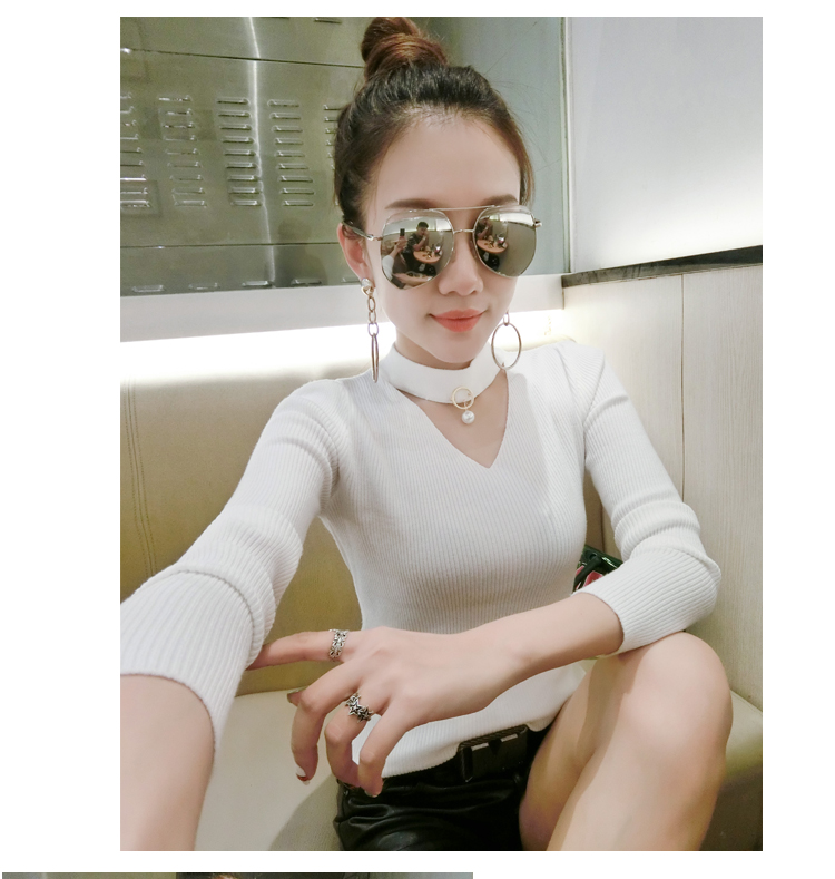 Mùa thu đông mới cộng với áo len nhung dày chạm đáy áo len nữ Slim thời trang cổ chữ V treo cổ áo len dài tay áo len nữ cổ cao