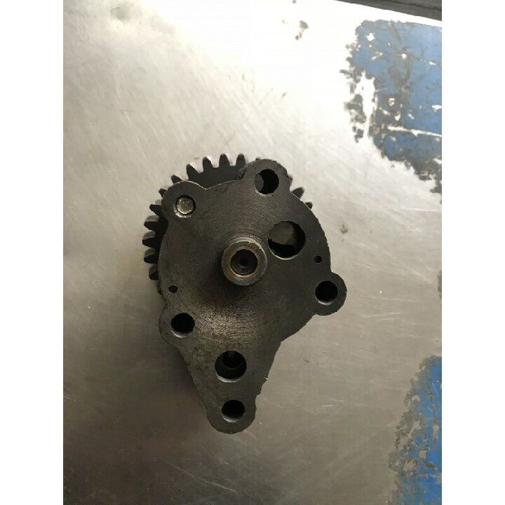 Yuchai YC2100 2105 twin-cylinder engine diesel engine oil pump Generator oil pump