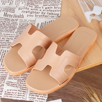 Чистые цвета буквы абрикосовый цвет