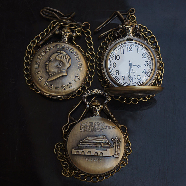 Bronze old man vintage flip cover men's and women's pocket watch quartz watch necklace sent couples commemorative Mao Zedong statue hanging watch