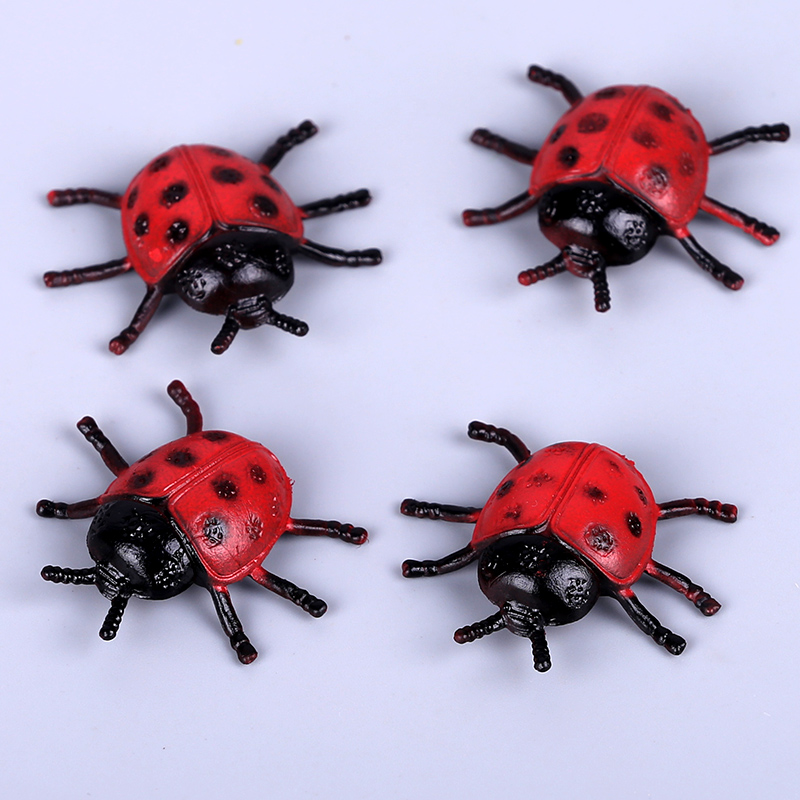 Simulation of small ladybug model Plastic material ladybug children's toys Early education teaching aids Gardening decoration beetle