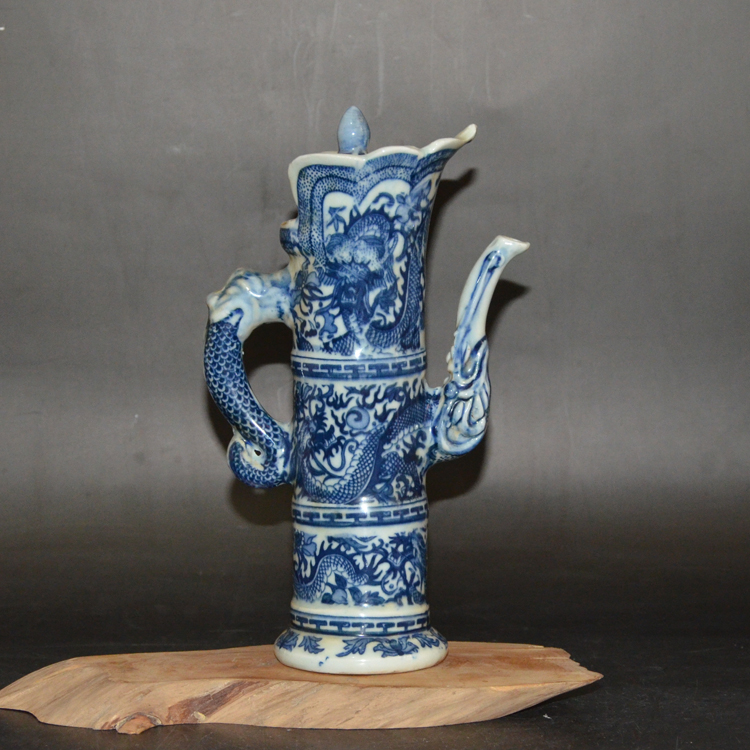 Ancient Play Ancient China Porcelain Collection Jingdezhen Factory Goods Imitation Ancient Ceramic Semi-Handmade Green Flower Pan Dragon Wine Pot Swing Piece Collection