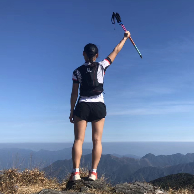 Stick A full carbon four folding cane Off-road stick Hiking hiking hiking stick Light short cool personality pair