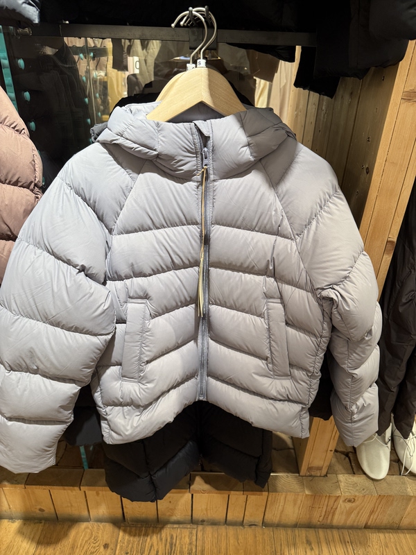 Special Offer Muji Women's Lightweight down Portable Hooded Jacket down Coat Women's Winter Special Offer Muji Women's Lightweight down Portable Hooded Jacket down Coat Women's Winter